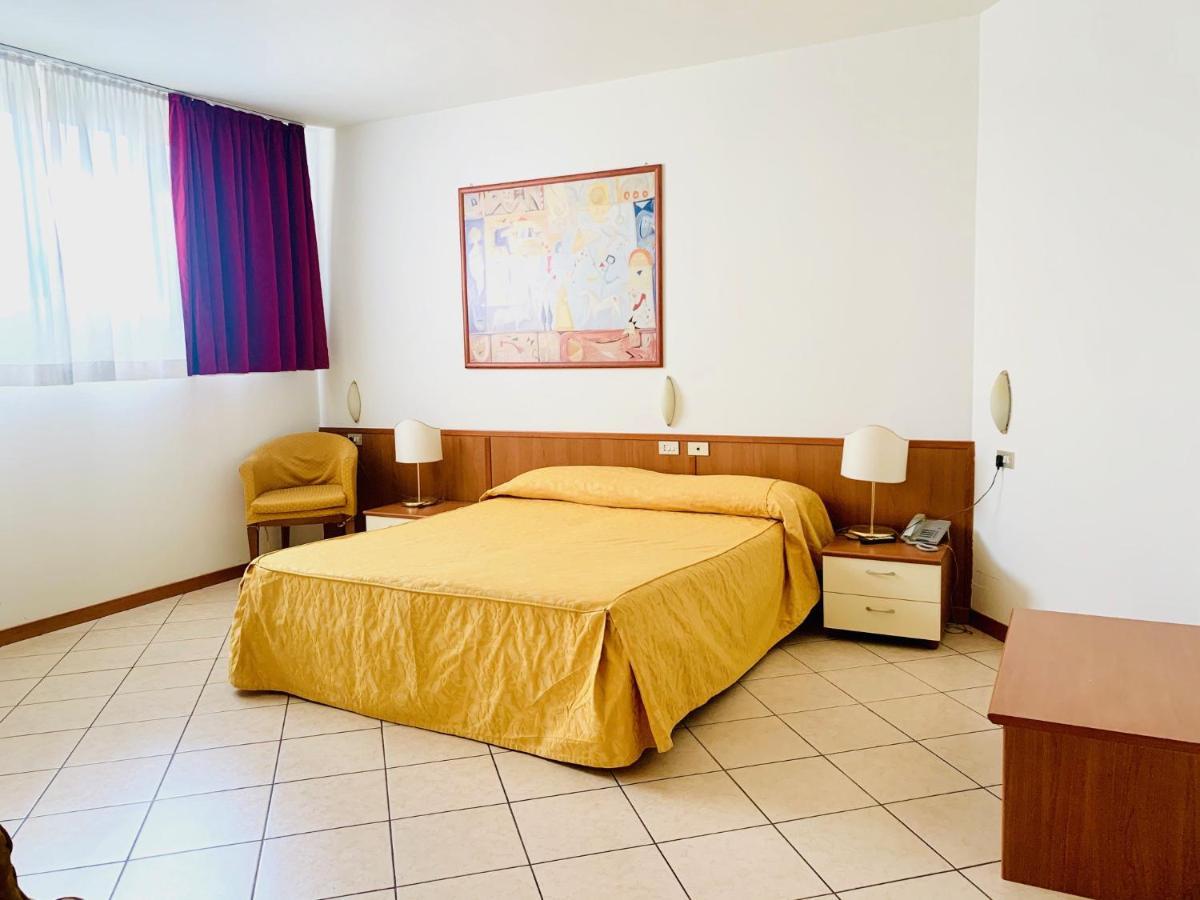 Hotel San Siro Fiera — Zdjęcia 3